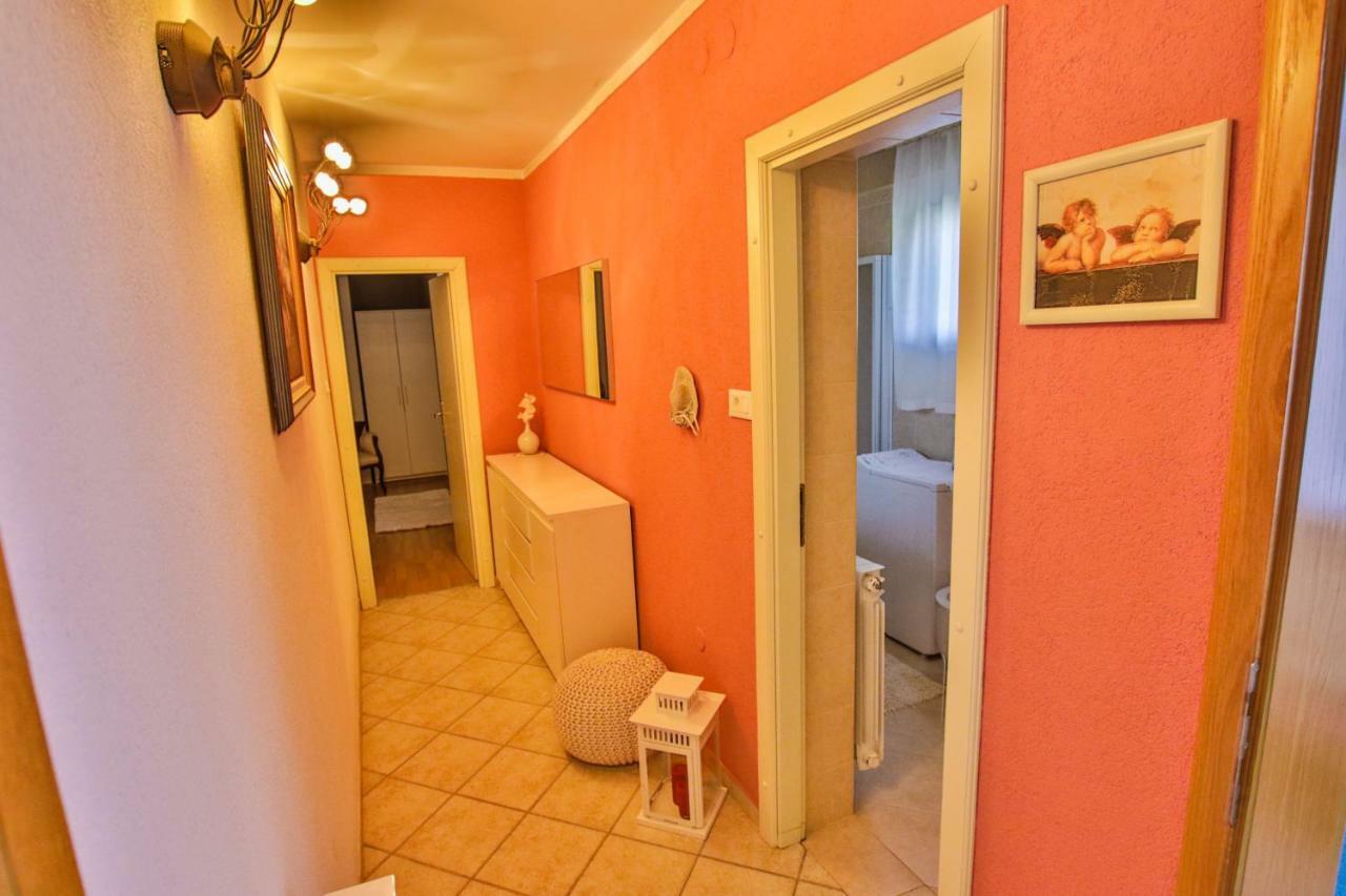 Apartment Dori Porec Exterior photo