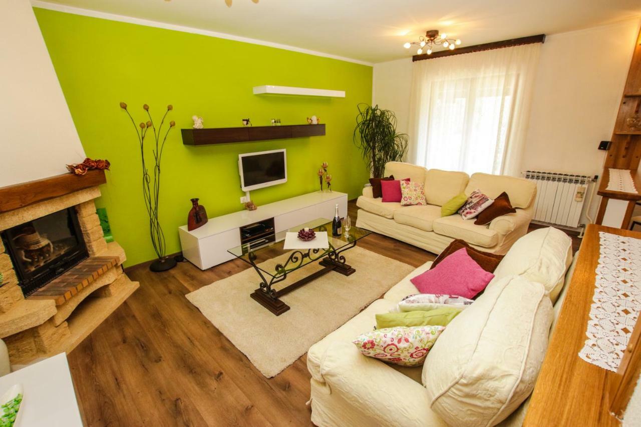 Apartment Dori Porec Exterior photo
